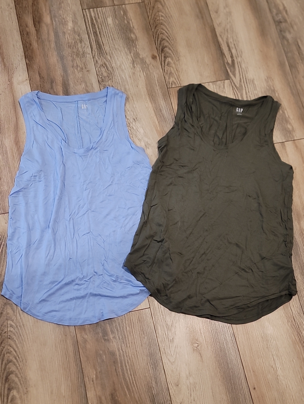 NWT Gap Tanks